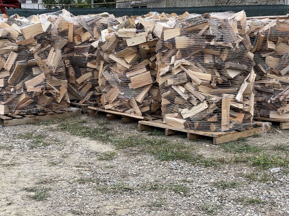 Lemn foc uscat / lemn pentru centrala/ lemn foc cu card de energie