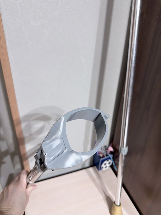 Продам костыли подлокотные