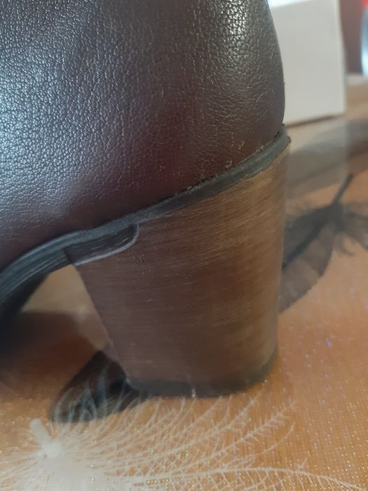 Боти здрава естествена кожа 40 номер