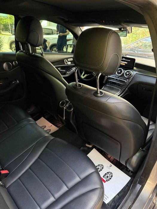 Mercedes Benz GLC250