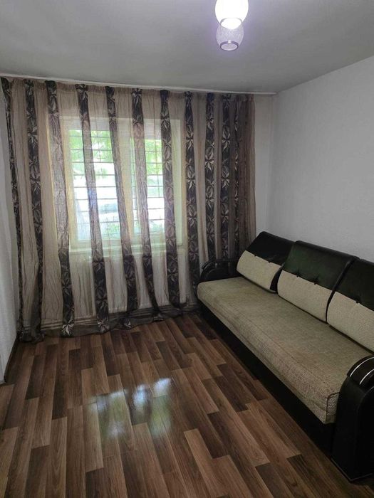 Apartament 2 camere  semidecomandat