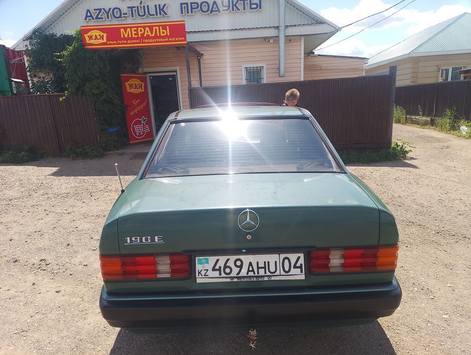 Продам Мерседес 190