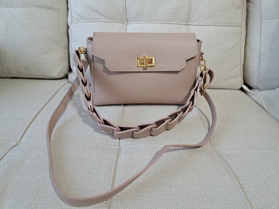 Дамска чанта естествена кожа