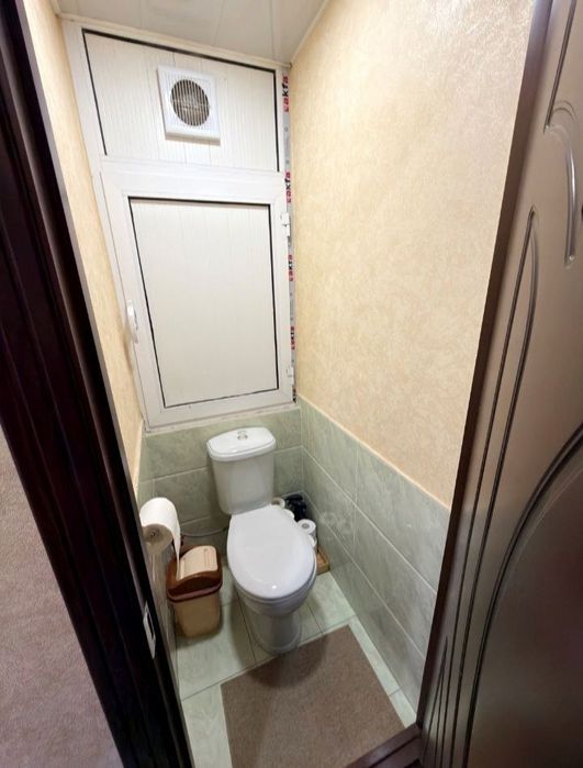 М.Улугбекский Р-он Массив Феруза 1/4/4 Ориентир Глория-Медикал