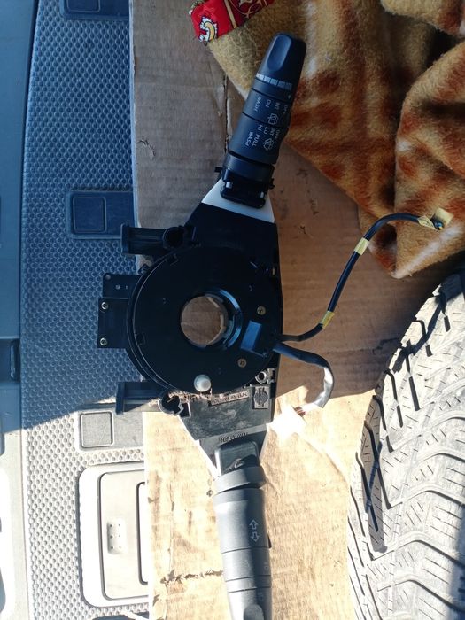 Переключатель поворота дворника