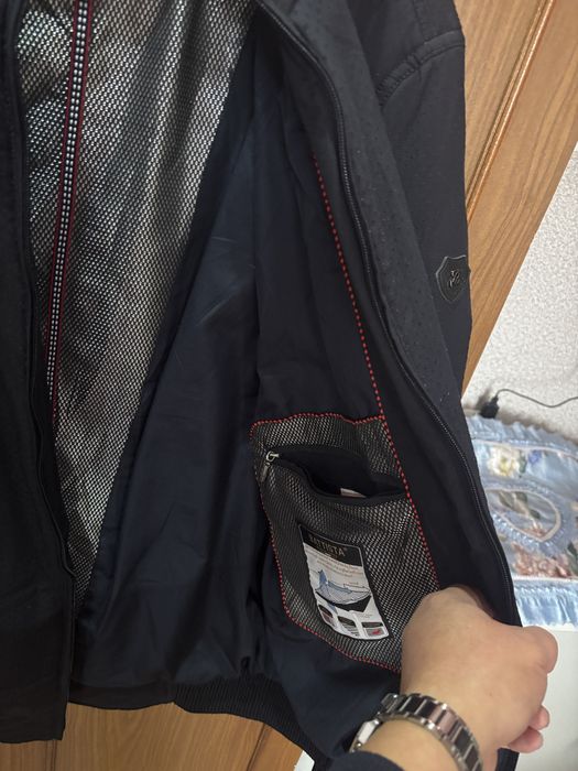 Мужская куртка …