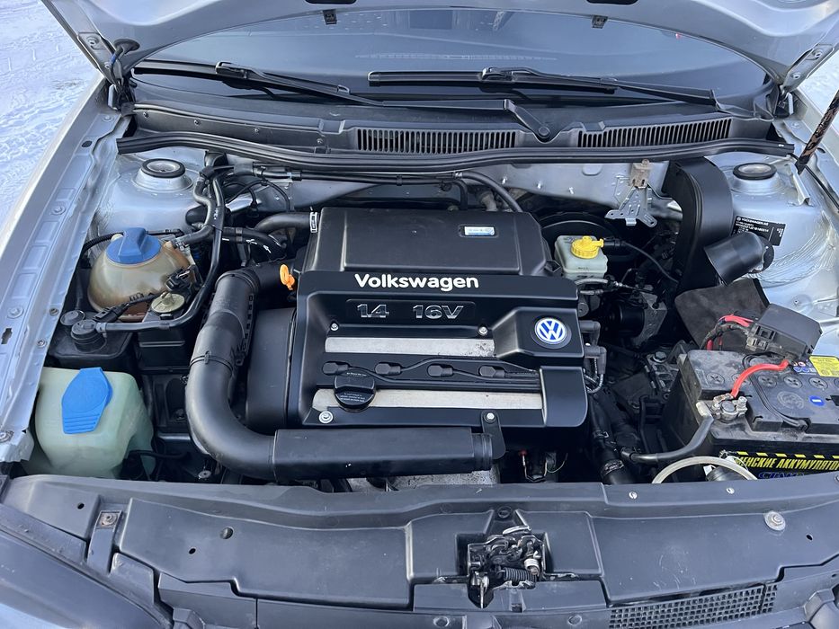 Продам гольф 4 2001 год 1.4 16v
