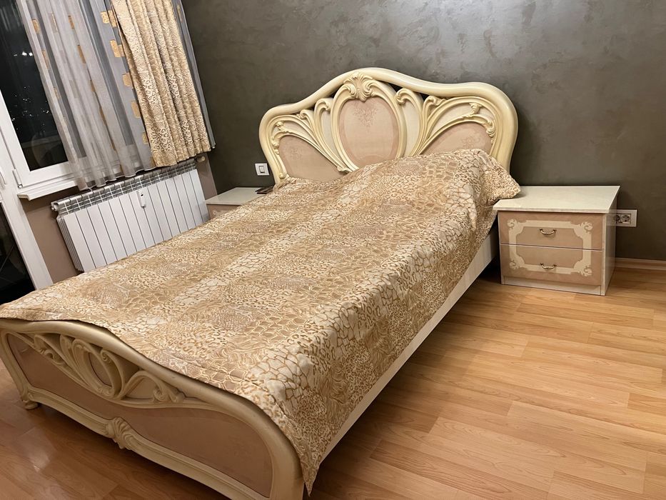 Спален комплект Италия (легло+рамка, гардероб и две нощни шкафчета)