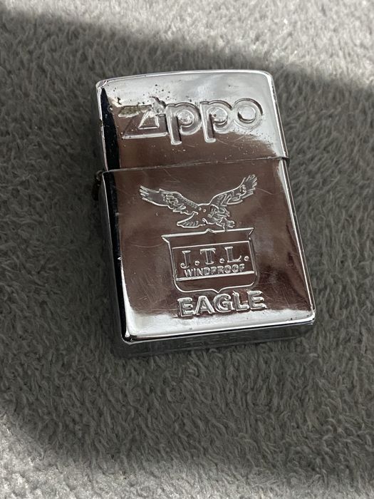 Bricheta Zippo Eagle