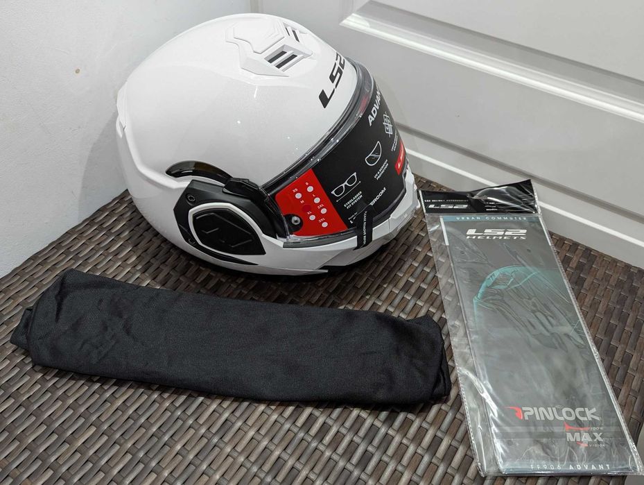Casca moto LS2 Advant, marime S si XL (alb, argintiu, negru matt) - flip-back, ochelari