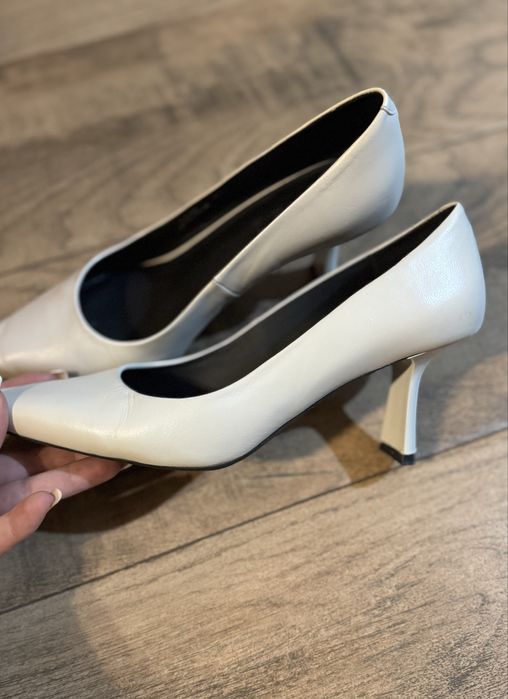 GUESS/ Hugo Boss- дамски токчета