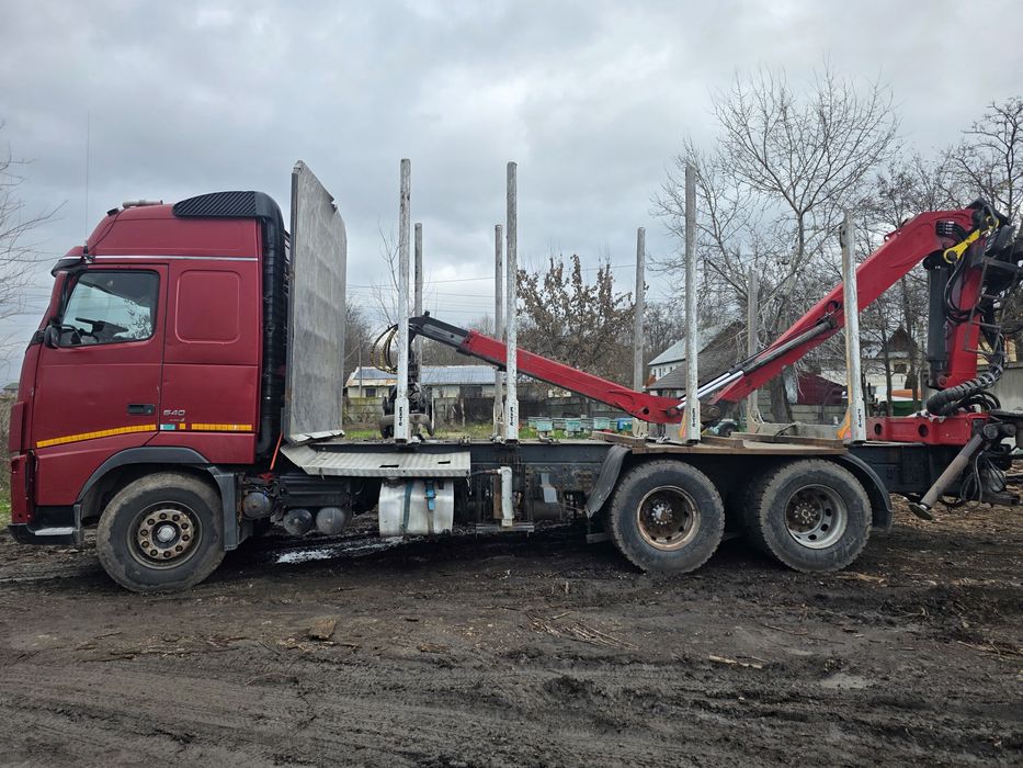 Camion forestier Volvo