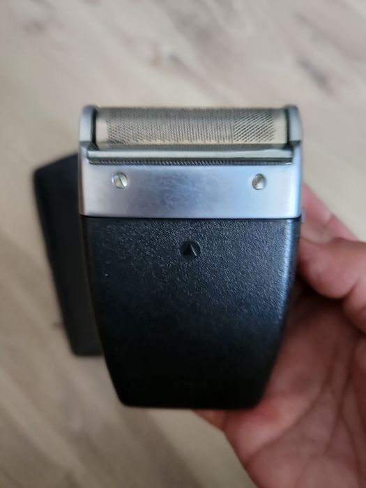 Aparat de ras Mikma 101