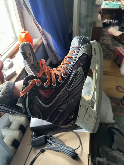 Коньки BAUER vapor x 50