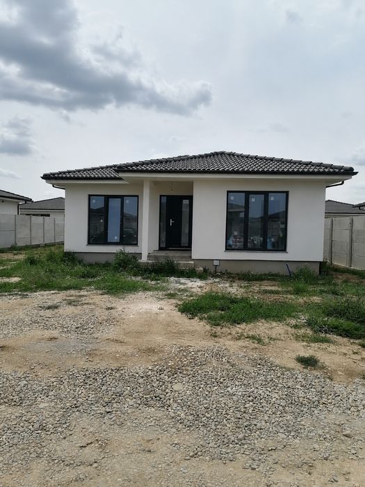 Casă nouă în Sântandrei