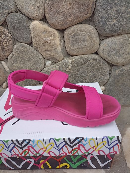 Skechers сандали 36 номер