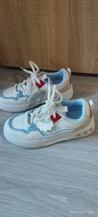 Дамски маратонки на "Tendenz"/37н.