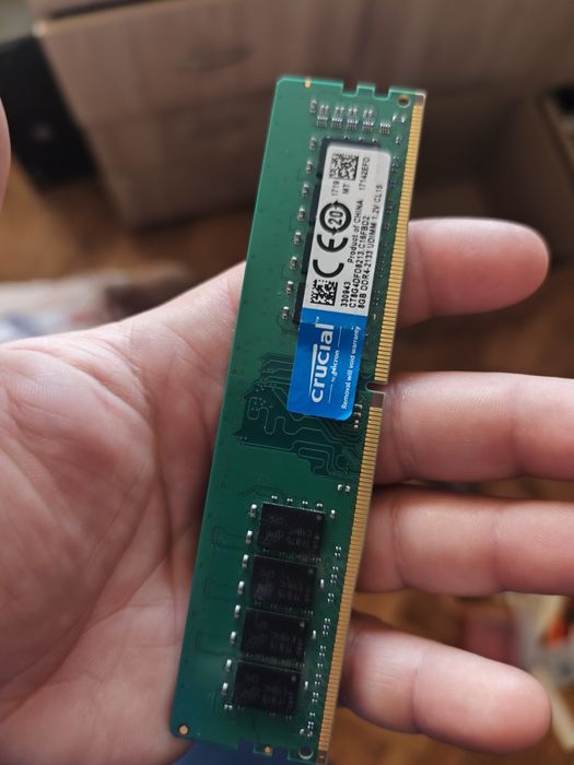 Memorie desktop Crucial ddr4 3200 8gb
