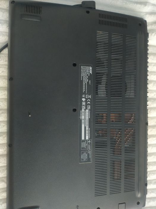 Продам ноутбук игровой aser aspire 7