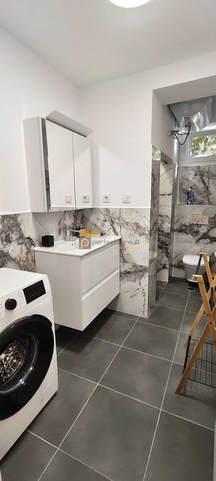 Дава се под наем Тристаен апартамент в Пловдив, Христо Смирненски - 100 кв.м за 1000 € - Снимка #10