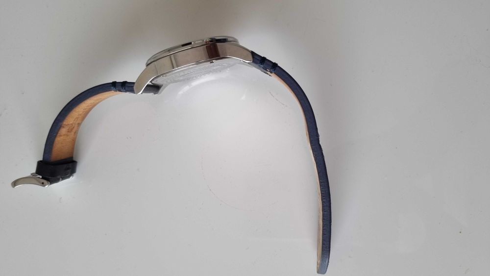 Часовник  POLICE 14383J