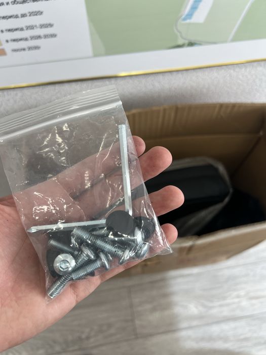 Продам кресло офисное