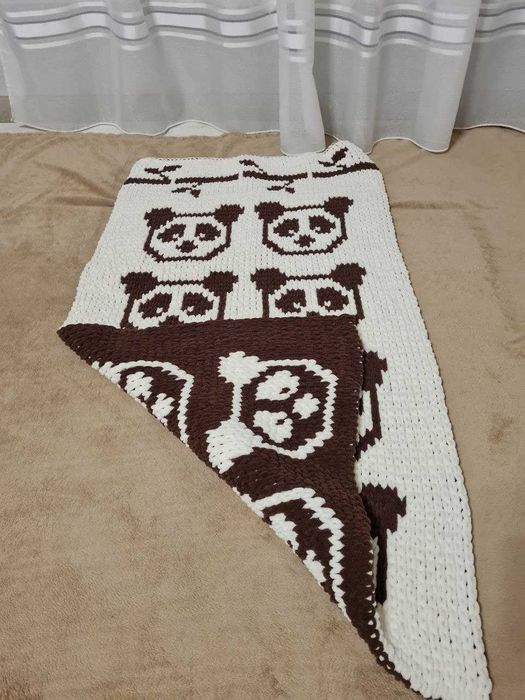 Детский плед из alize puffi