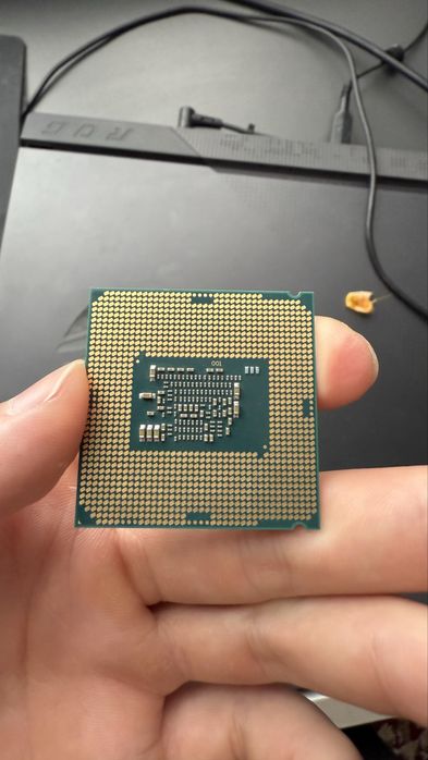 Процессор Intel core I3 7100