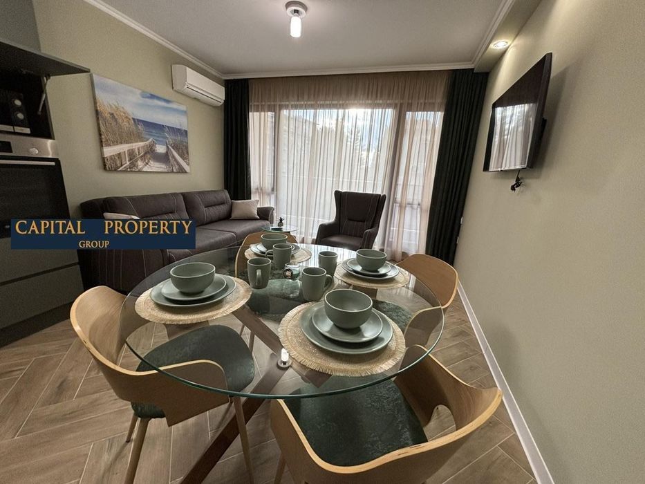 Дава се под наем Тристаен апартамент в Варна, Център - 95 кв.м за 1200 € - Снимка #1