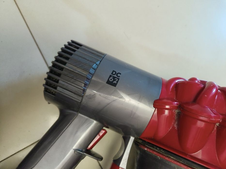 Aspiratoare dyson dc 62. V6 lot
