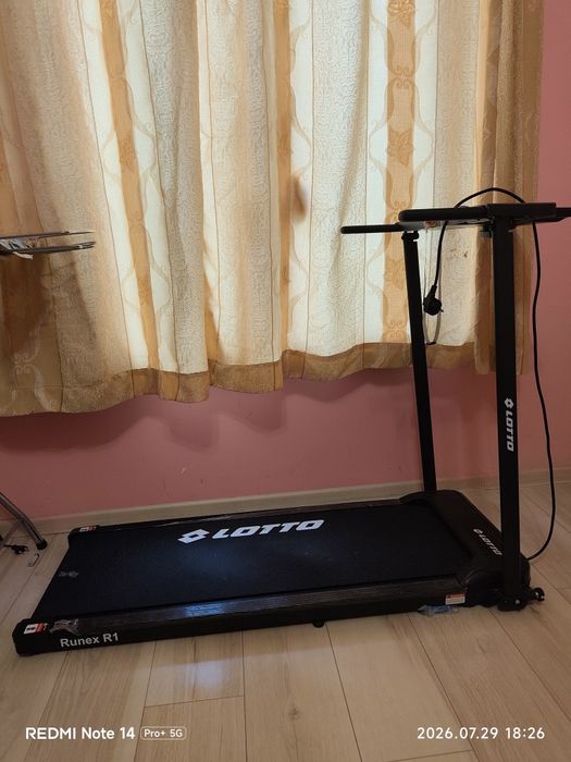 Електрическа LOTTO FITNESS Smart Бягаща пътека Runex R1 10км/1HP