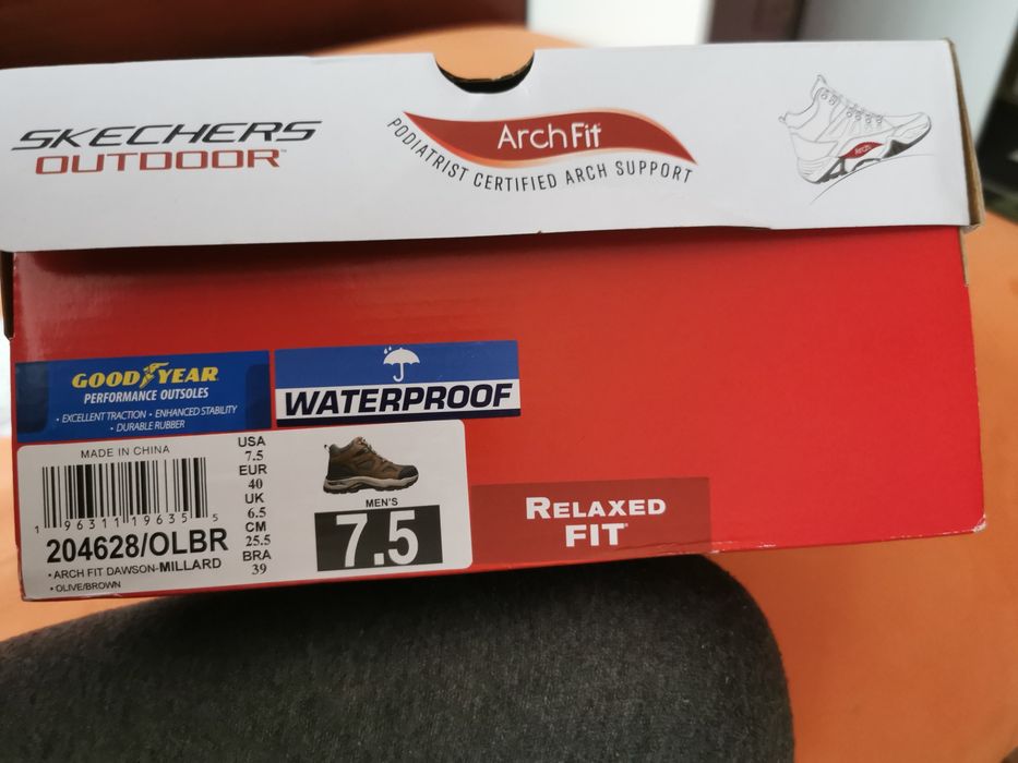 Skechers - Ghete Arch Fit Dawson