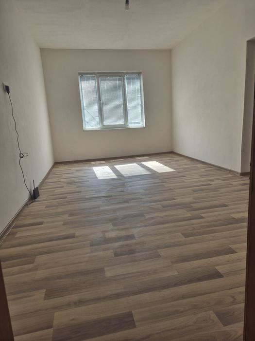 Дава се под наем Етаж от къща в София, Левски - 120 кв.м за 280000 € - Снимка #5
