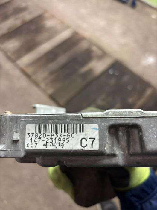 Honda civic 1.4 бензин