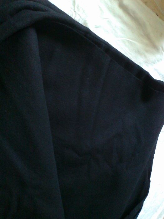 metraj stofa lana de culoare neagra