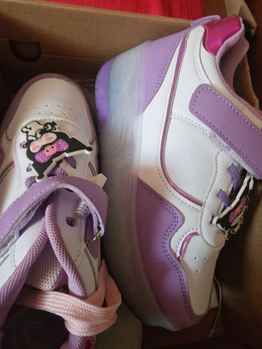 Роликовые кроссовки