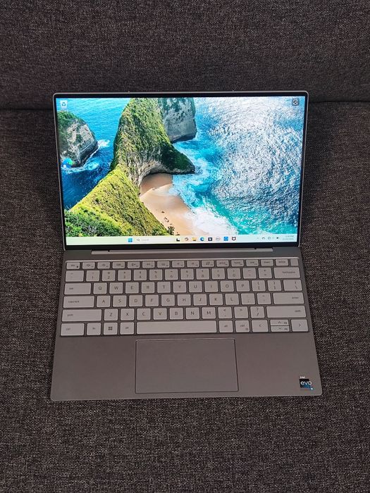 Dell XPS 9315 /13,4 / i5-1230U/ 512 GB/ 8GB