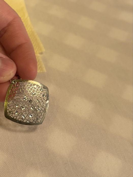 Серьги из серебра и фианитов