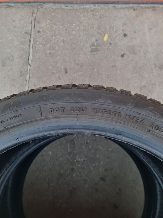 Всесезонни гуми MAXXIS Premitra Allseason AP3 235 40 R19 дот 1724