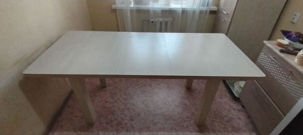 Продается Стол Кухонный!