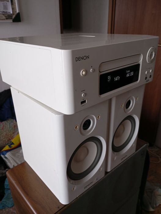 Vând Denon,doar boxele