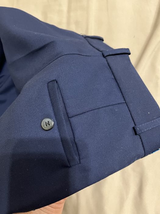 Школьные брюки на мальчика 34 р