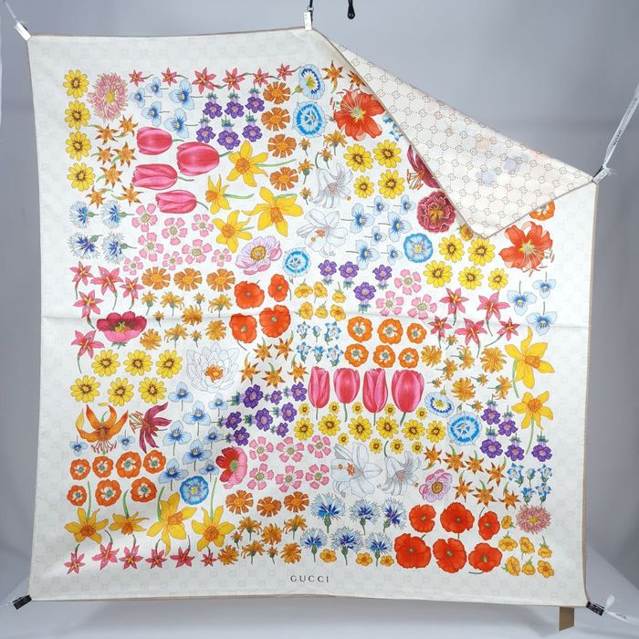 Платок Gucci dior lv