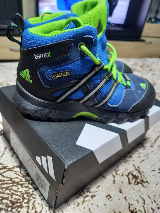 Зимни обувки Adidas Terrex Goretex 27 номер
