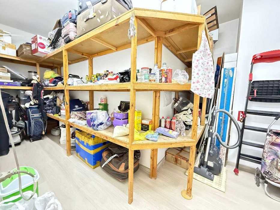 4-х комнатная квартира на Ойбеке (есть кладовка)  ID: 4467