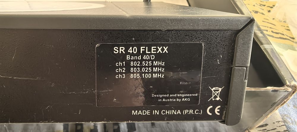 Безжичен микрофон AKG SR 40 FLEXX