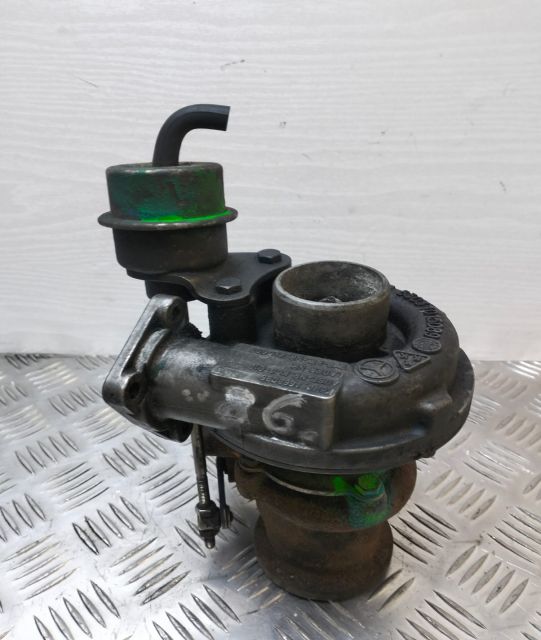 Turbina Turbo Turbosuflanta 1.7 CDI A668096 Mercedes-Benz A-Class W16