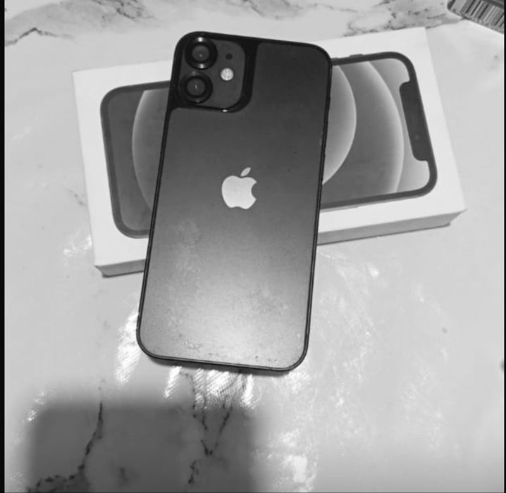 12 mini 64gb ……..