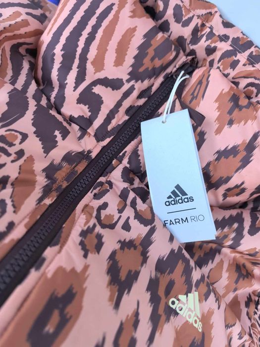 Adidas Farm Rio оригинално дамско зимно олекотено яке Л