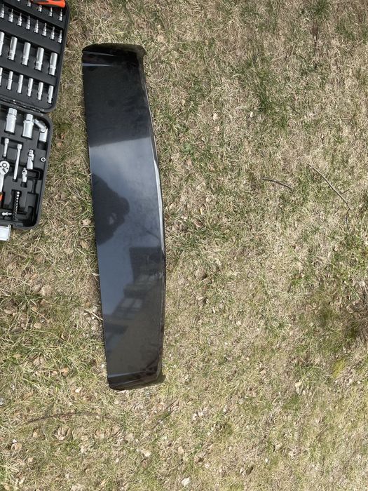 Спойлер 5 та врата за порше кайен 955 2004г.